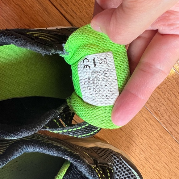 Skechers boys light shoes  Super Z size12.5 - Picture 7 of 11